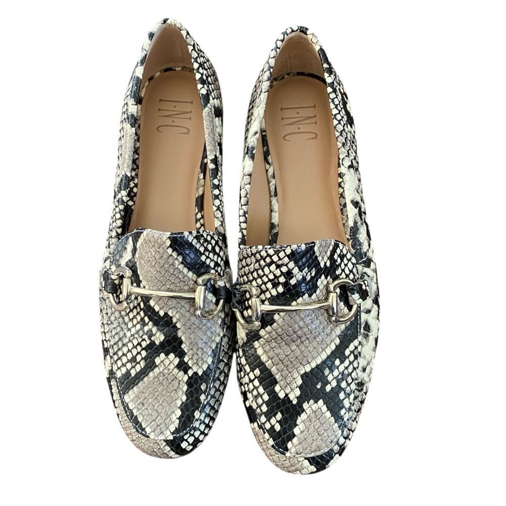 NWOT INC International Concepts Snakeskin Loafers – Black/White/Gray – Size 7.5